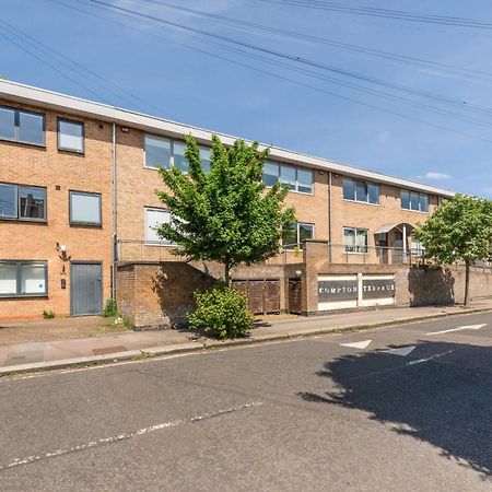 Manor House Studios By Morethanstays London Exterior photo