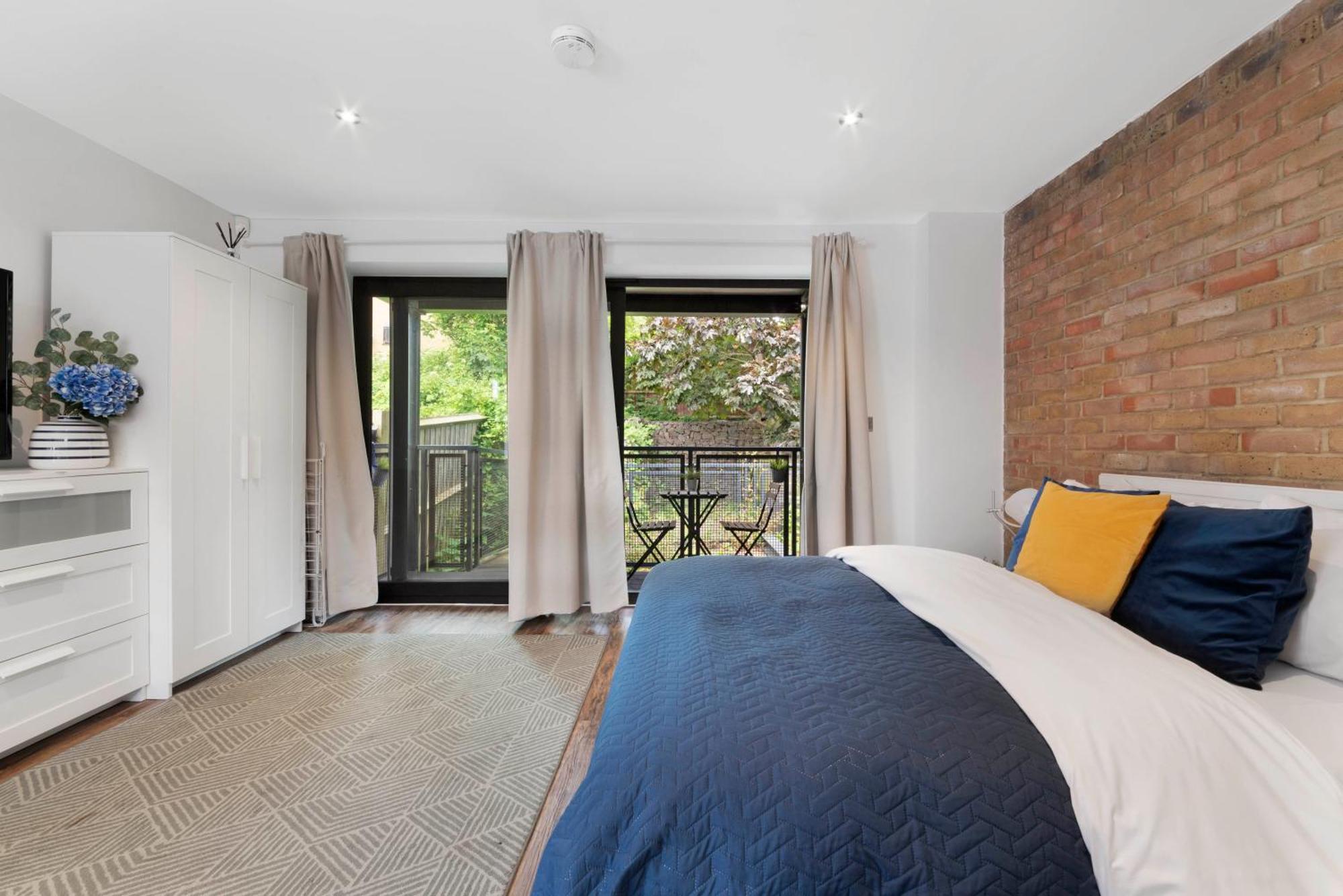 Manor House Studios By Morethanstays London Exterior photo
